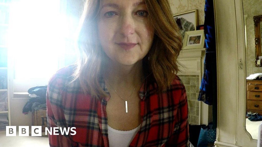 Victoria Derbyshire Breast Cancer Diary End Of Chemotherapy Bbc News 6492