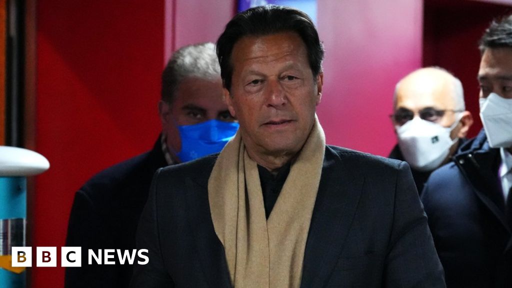 Pakistan heads for early election amid move to remove PM Imran Khan