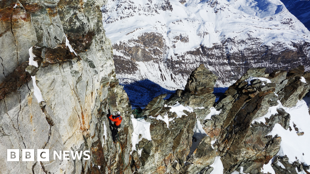 Climate change 'making mountaineering riskier' - BBC News