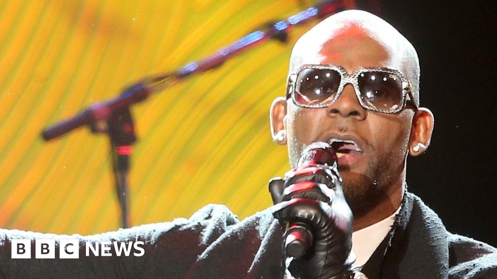 R Kelly The History Of Allegations Against Him Bbc News