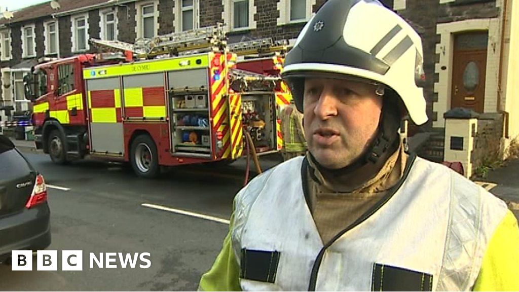 Crews 'work through night' after Blaina garage fire - BBC News