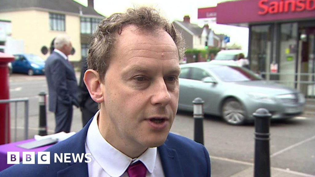 Some UKIP members not keen to stand says party AM - BBC News