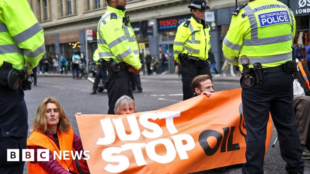 New plans to widen police powers for disruptive protests - BBC