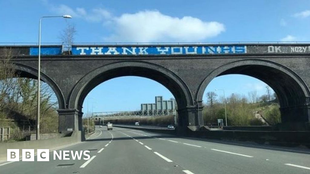 Coronavirus: M25 graffiti replaced with the NHS thank you