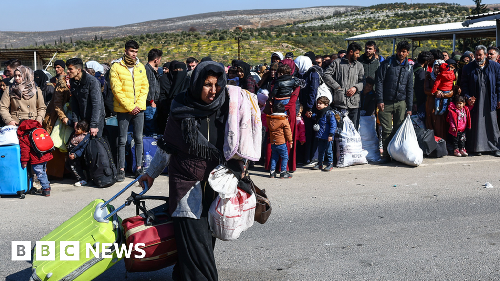 Syrians in Turkey Cross Border after Earthquake