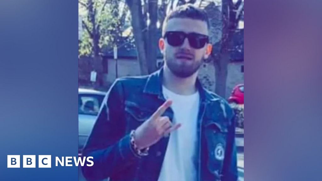 Reece Radford stabbed to death in Sheffield after protecting girl from attack – court – NewsEverything England