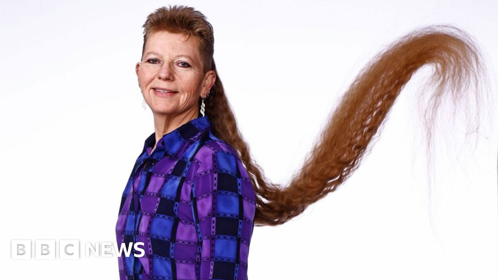 Tennessee woman sets record for world's longest mullet