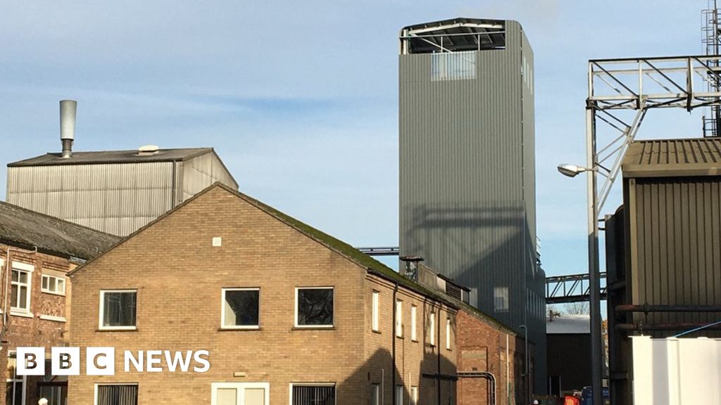 Fire breaks out at Stowmarket malt factory BBC News