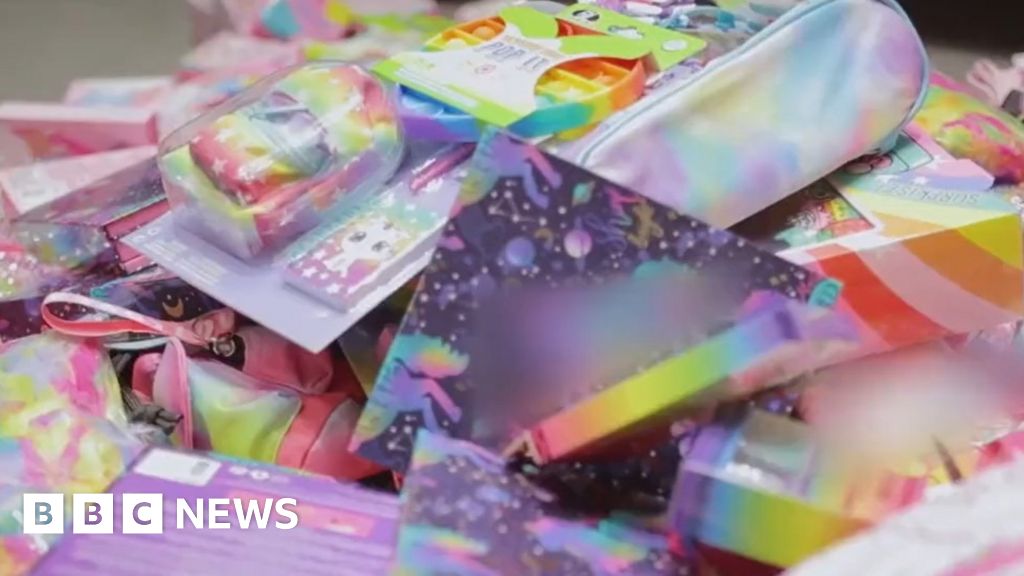 saudis-seize-immoral-rainbow-coloured-toys-bbc-news