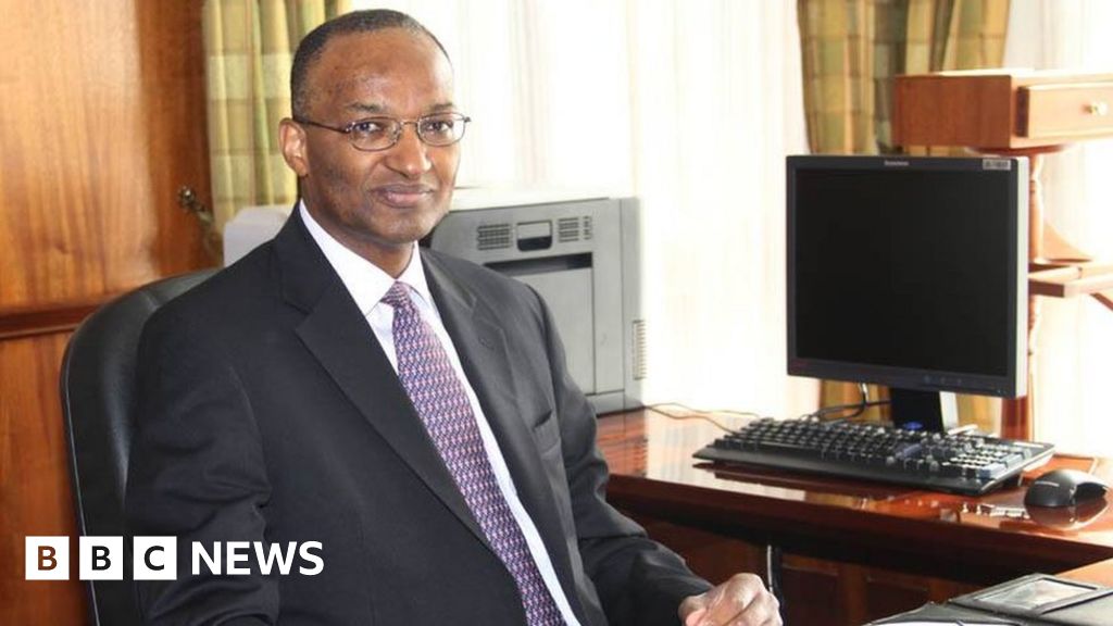 Patrick Njoroge: Kenyan bank boss who doesn't want luxury house - BBC News