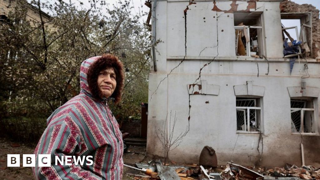 Украйна нареди задължителна евакуация на всички цивилни от 37 селища