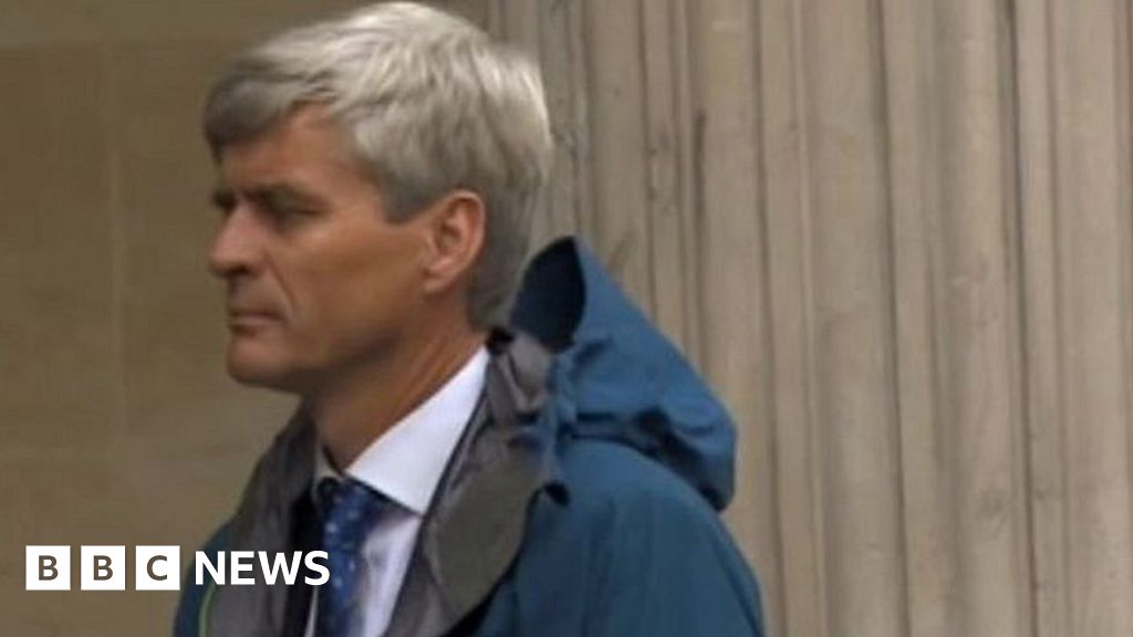 Former Avon And Somerset Boss Cleared Of Sex Offences 5340