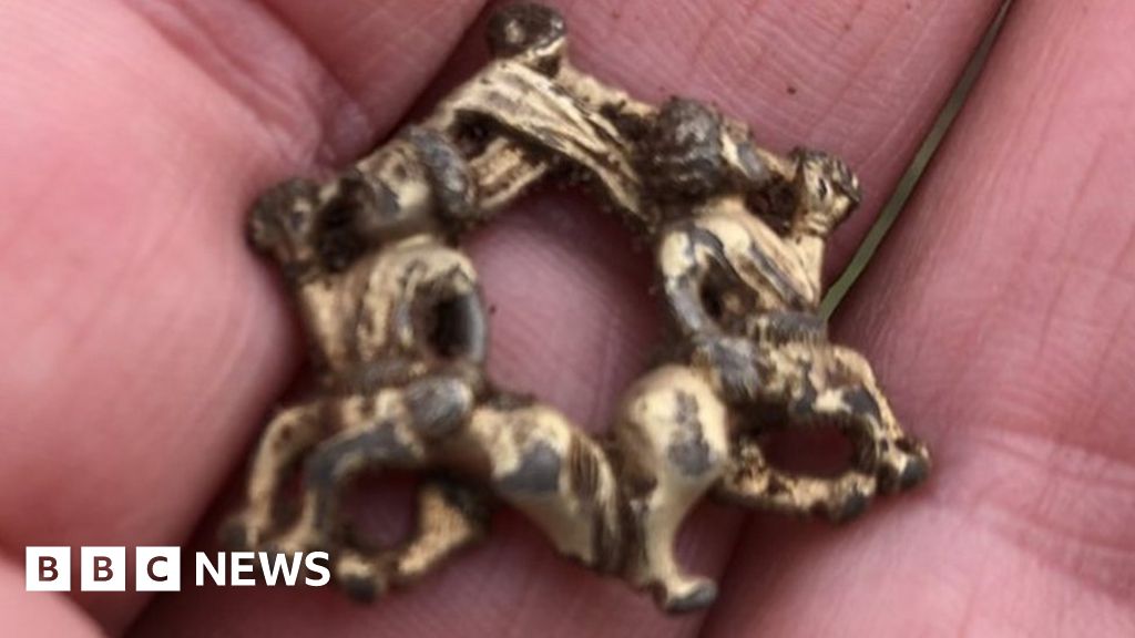 Iron Age jewellery found in Shropshire declared treasure 