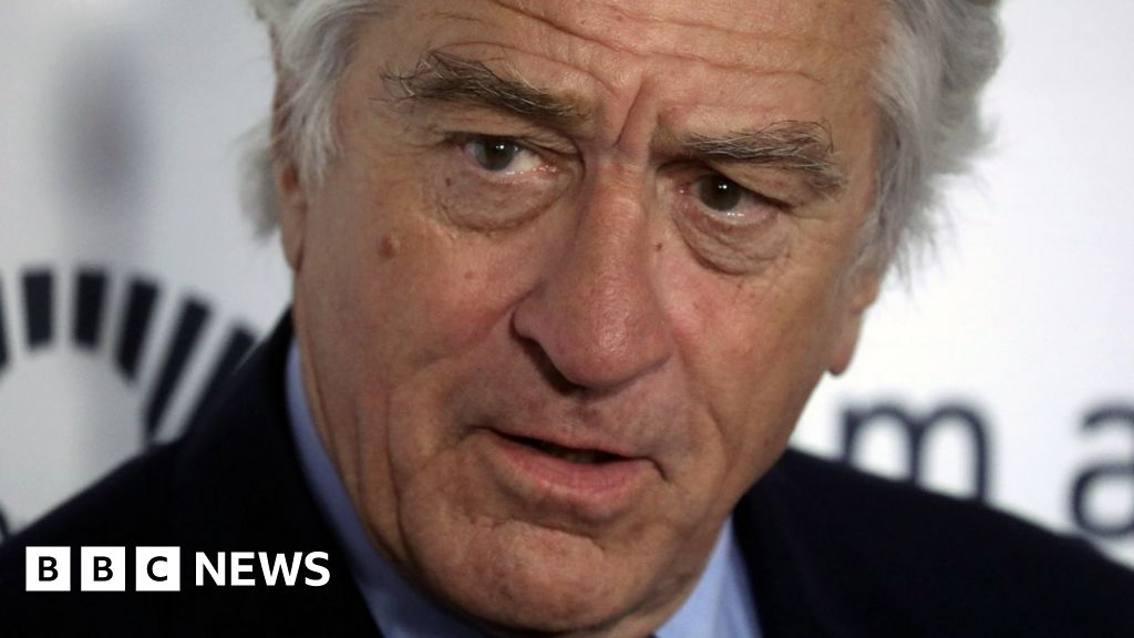 Robert De Niro, sued by ex-aide-de-camp for bullying and discrimination