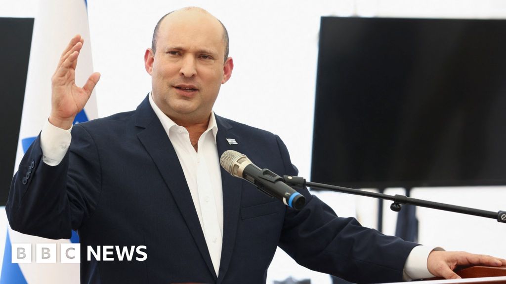 naftali-bennett-israeli-pm-to-pay-for-family-s-food-after-criticism