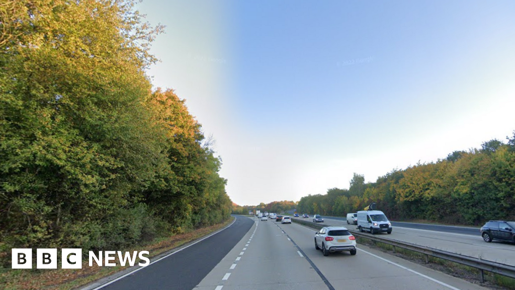 Man from Basildon, 31, dies after crash on A12 in Essex BBC News