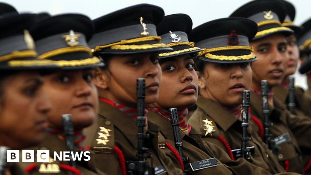 India's soldiers 'not ready for women in combat