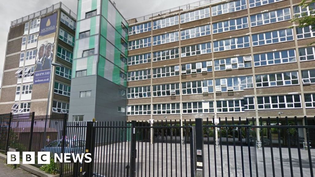 Michaela School advertises for 'tough love' detention role BBC News