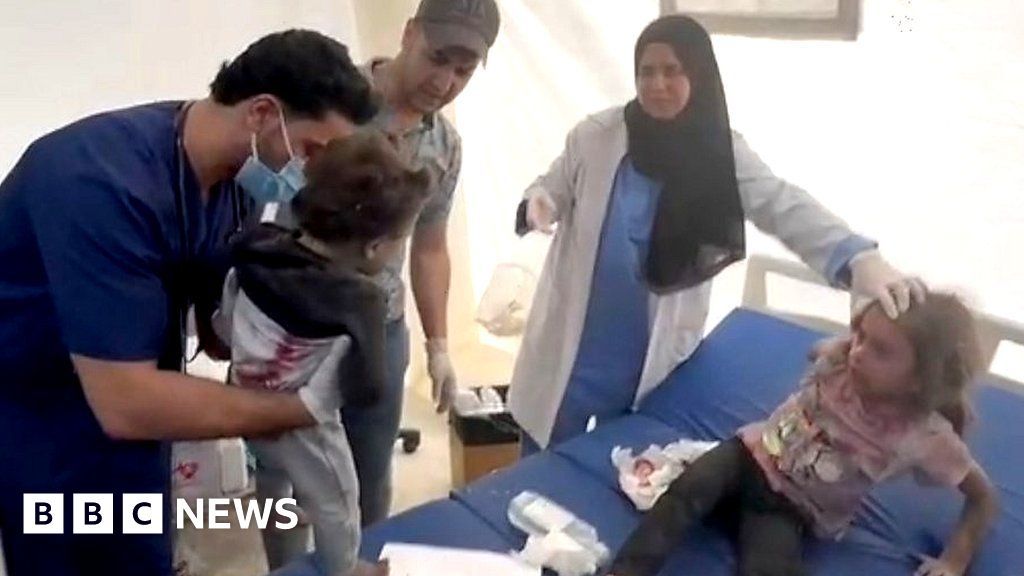 Moment injured Gaza girl, 5, sees baby sister is still alive