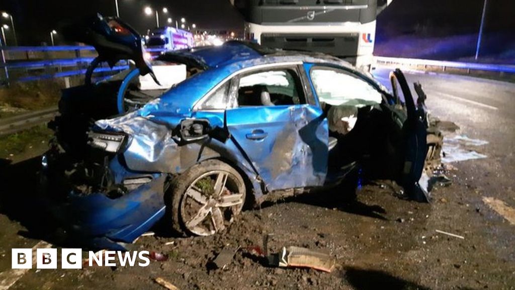 M1 crash Hemel Hempstead Two on the run as car overturns