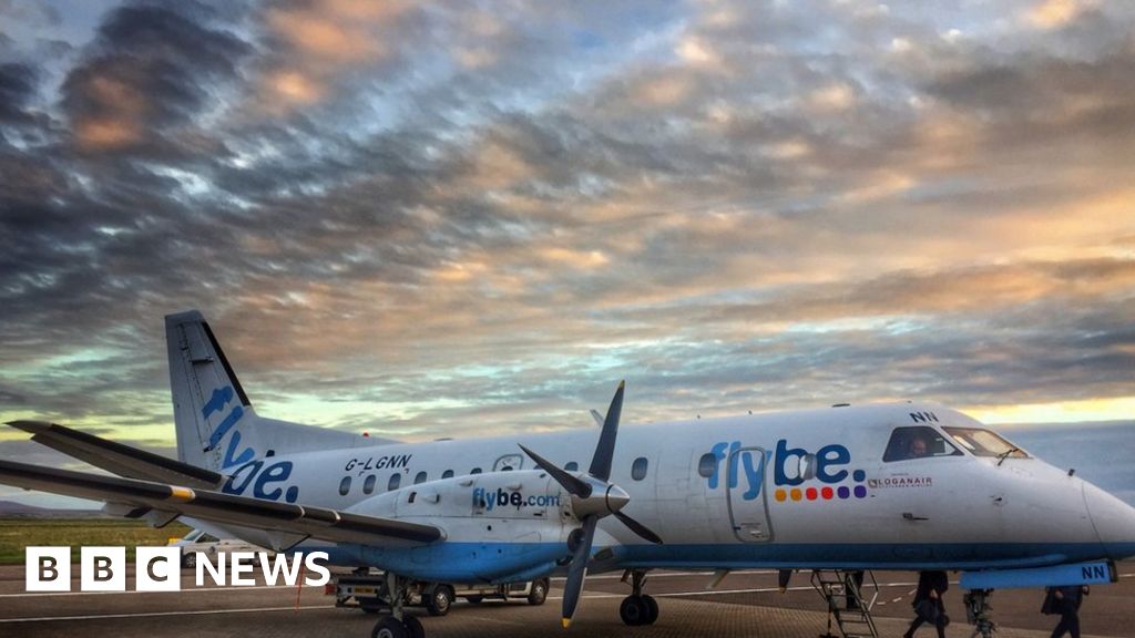 Flybe plane returns to Belfast City Airport after lightning strike