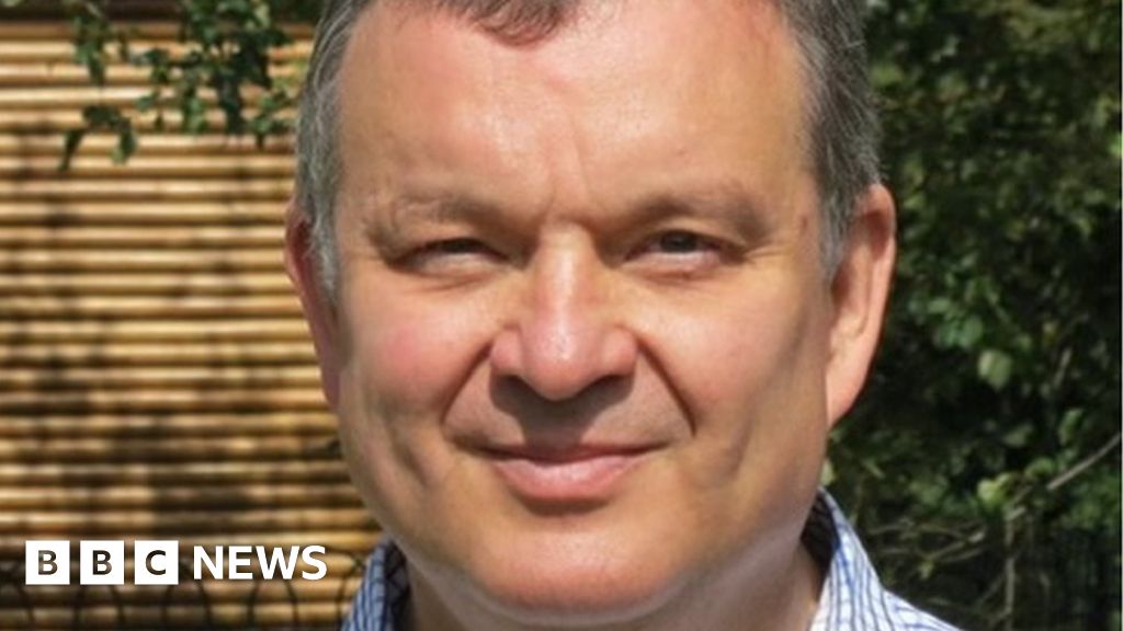 Government apologises to barred weapons expert Dan Kaszeta