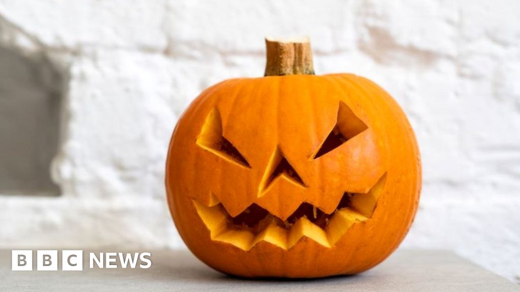 Police issue Halloween dispersal order in Perton 