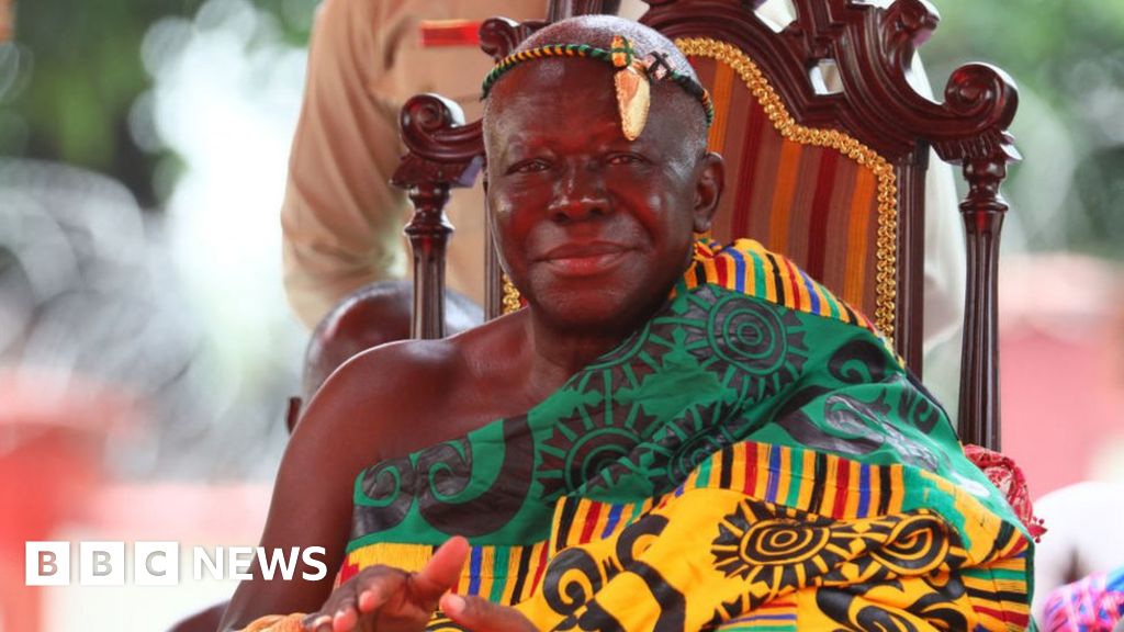 Кралски артефакти Asante: Гана се радва, когато „бижутата от короната“, ограбени от британците, са изложени на показ