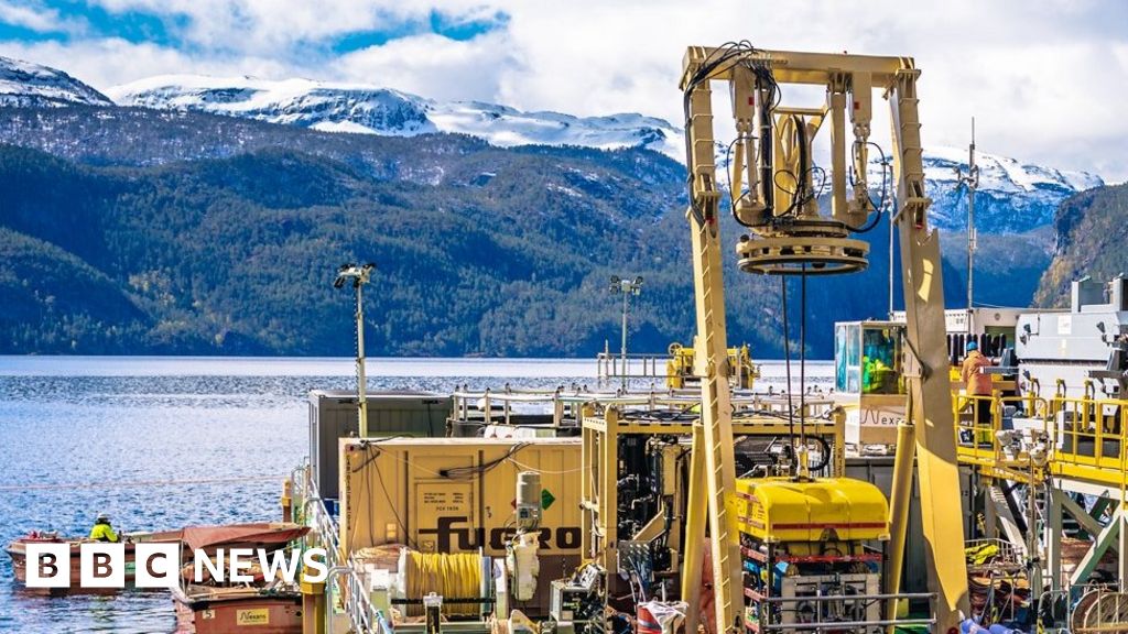Full power ahead for UK to Norway under-sea power cable