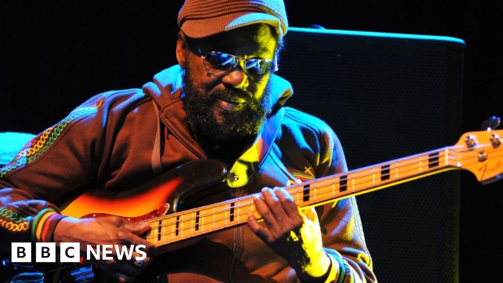Zmarła ikona reggae Aston „Family Man” Barrett, gitarzysta Boba Marleya
