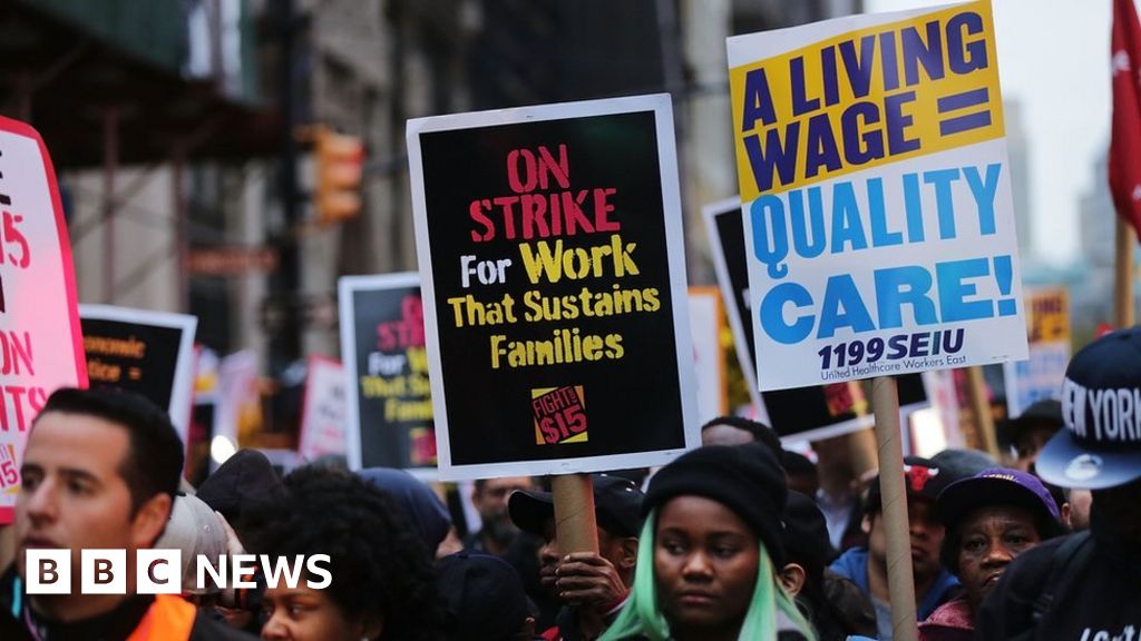 New York raises minimum hourly wage to 15 for state staff BBC News