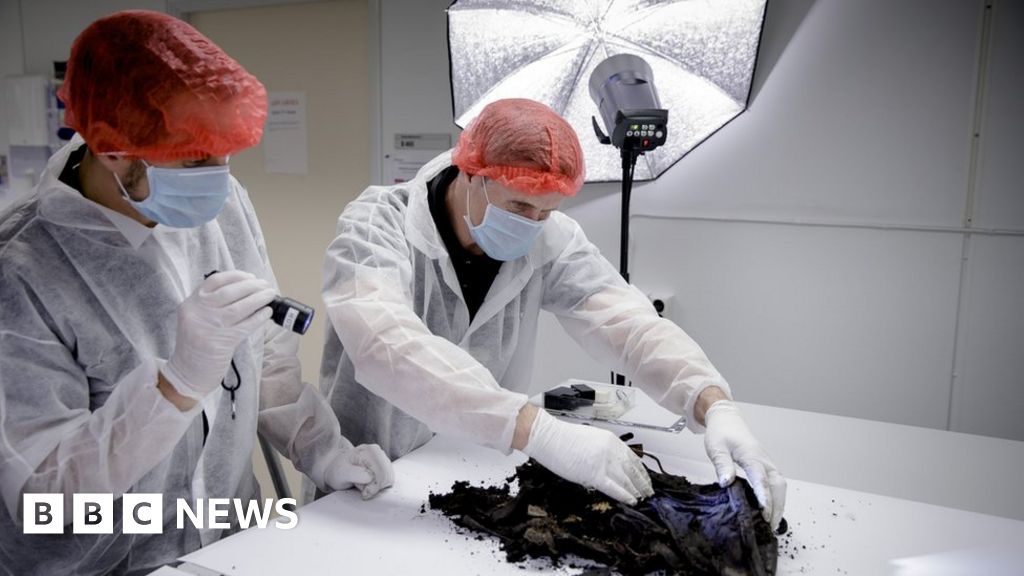 Death in Ice Valley: New clues in Isdal Woman mystery