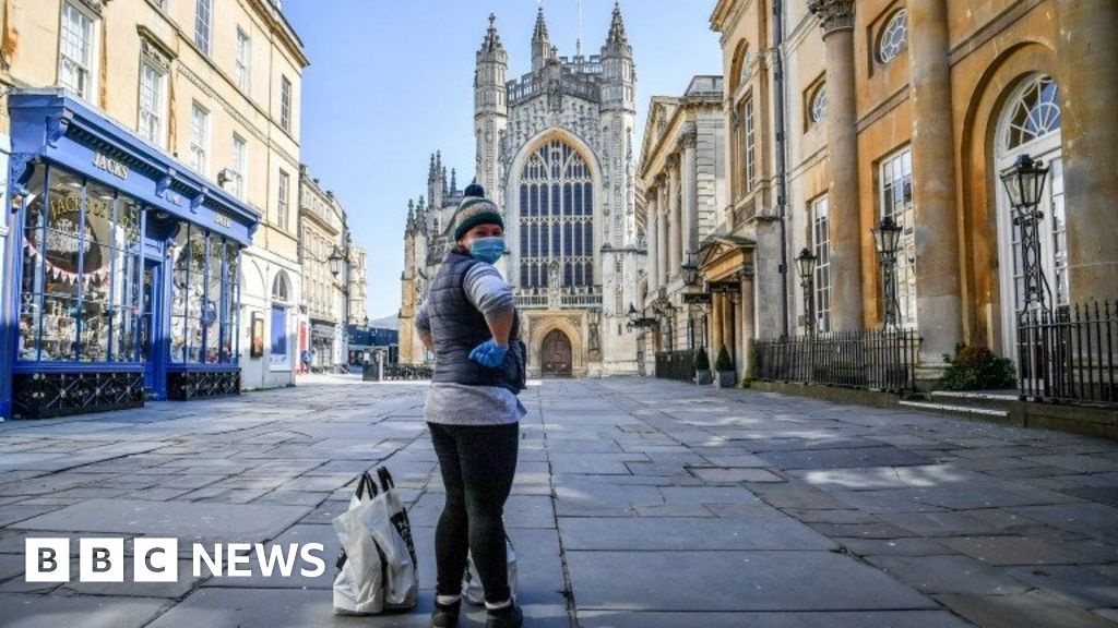 Bath Abbey restoration on hold due to coronavirus - BBC News