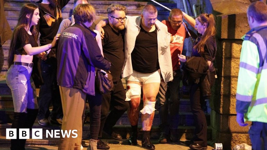 In pictures Manchester attack aftermath BBC News