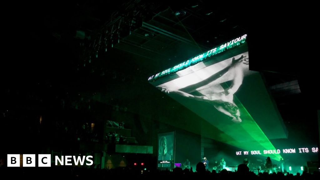 Hillsong A Church With Rock Concerts And 2m Followers Bbc News