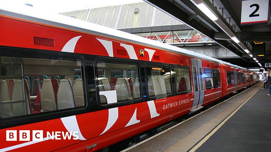 Gatwick Express services cancelled in case of leaves - BBC News