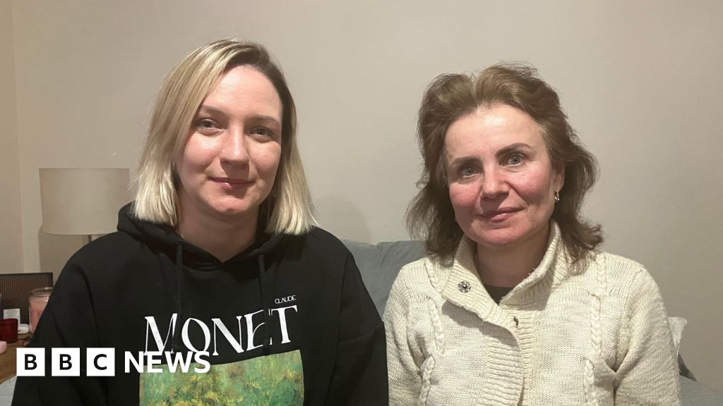 Ukranians in Buckinghamshire call for an end to UK visa worries