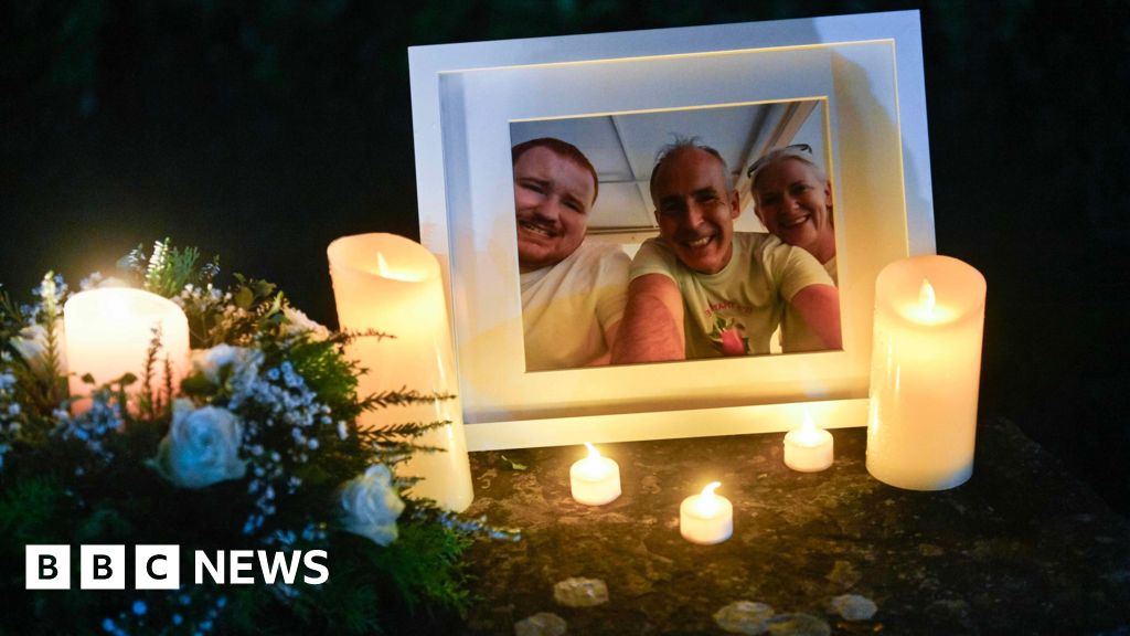 County Louth: Vigil held for murdered parents and brother