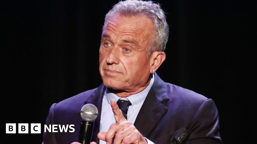 Democrats are worried. But will RFK Jr take more votes away from Trump? - BBC.com