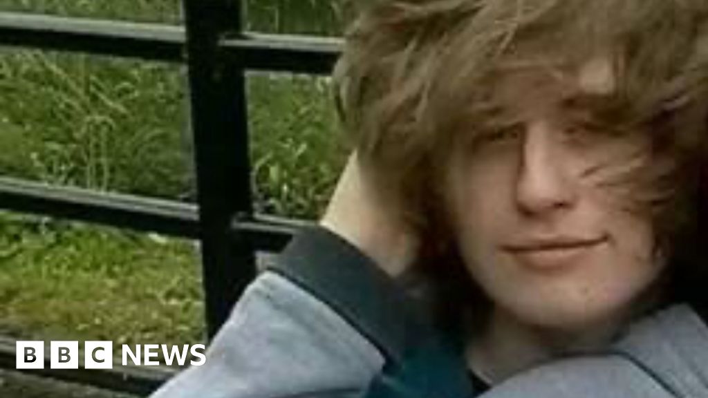 Alexander McCartney Catfishing abuser admits girl's manslaughter