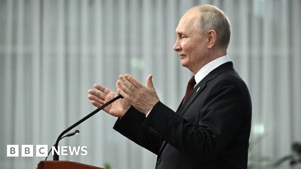 Президентът Владимир Путин отрече Русия да е повредила подземен газопровод