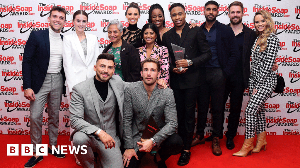 Inside Soap Awards: Hollyoaks scoops top prize