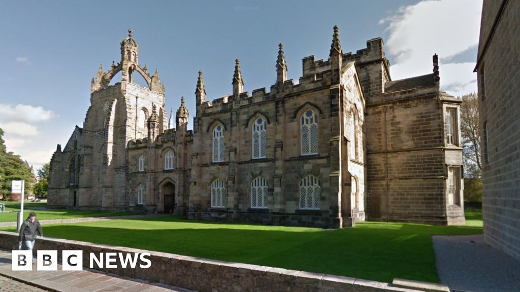 Walkout announced over University of Aberdeen jobs BBC News