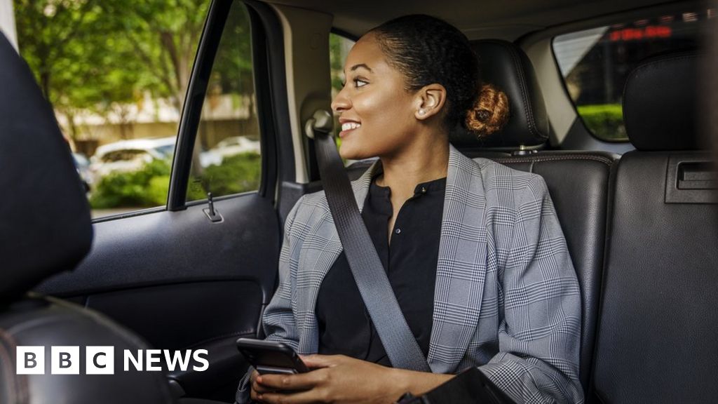 Uber се съгласи да изплати 178 милиона долара на таксиметрови шофьори в Австралия