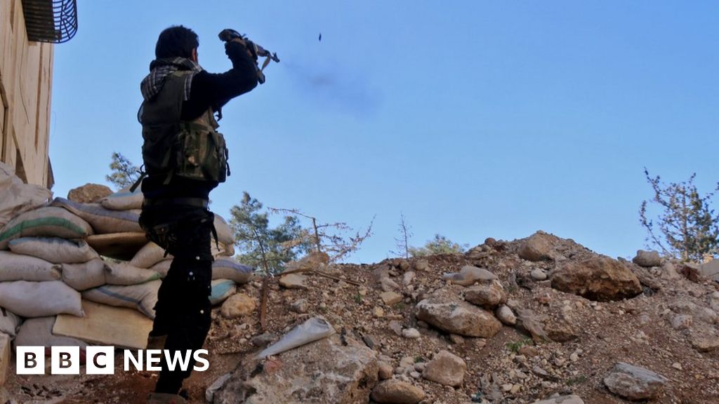 Syria conflict: US urges 'grace' as Aleppo's fall nears - BBC News