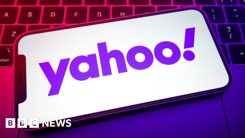 Tech layoffs: Yahoo to slash 20% of its workforce
