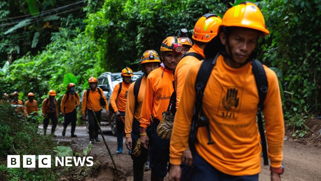 Thailand Cave Rescue: Boys 'can Walk But Can't Dive Yet' - BBC News