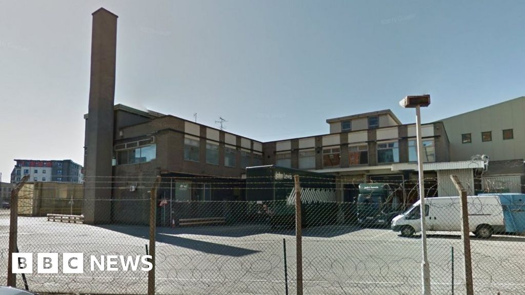 Job losses at John Lewis distribution hub in Edinburgh BBC News