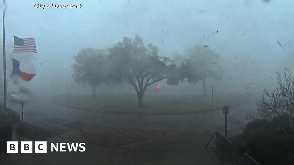 Cameras show tornado ripping through Texas town
