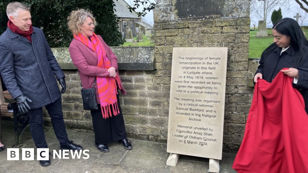 Oldham Plaque Marks Newly Uncovered Birthplace Of Female Suffrage 9454